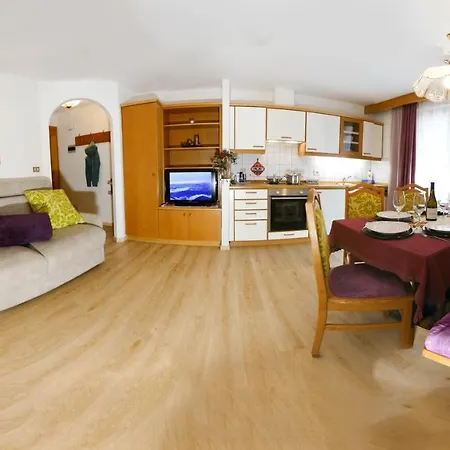 Villa Artic Apartments Campitello di Fassa Buitenkant foto